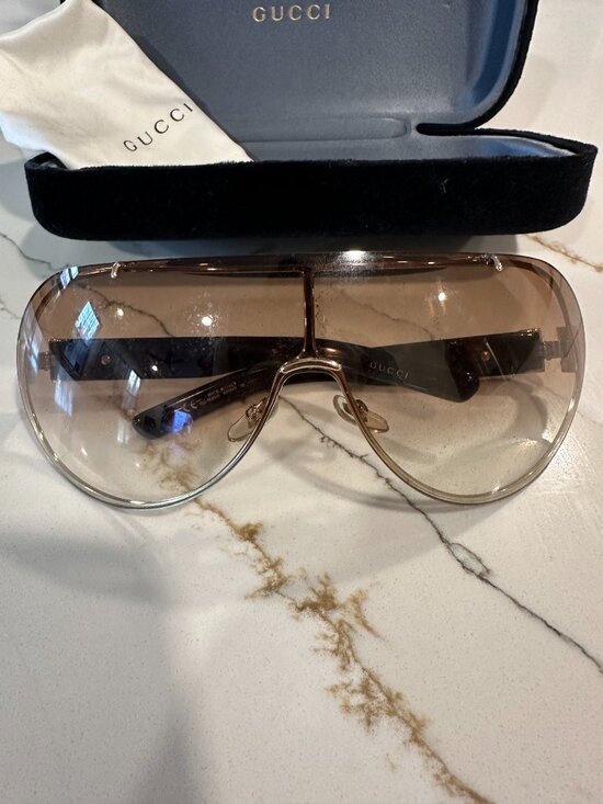 Gucci Sunglasses GG 1830/S APHYP 115 main image 3
